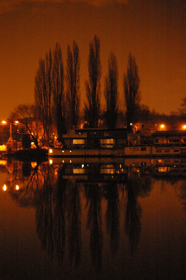 Bord de seine la nuit: Ecluse d evry 302